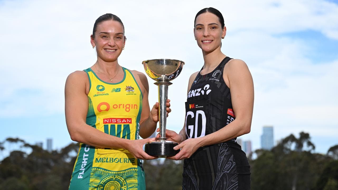 Australian Diamonds captain Liz Watson (left)