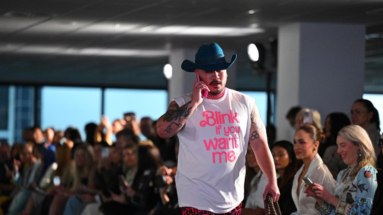 Gammin Threads model