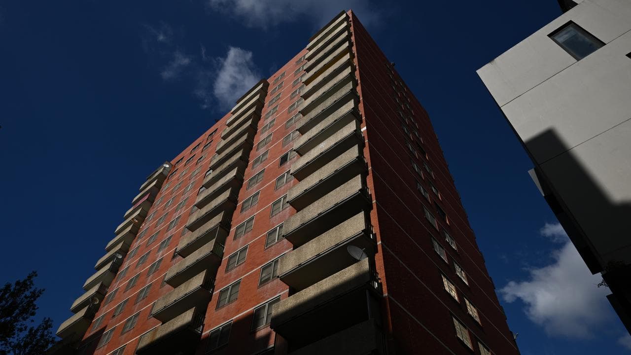 Carlton's Elgin St towers