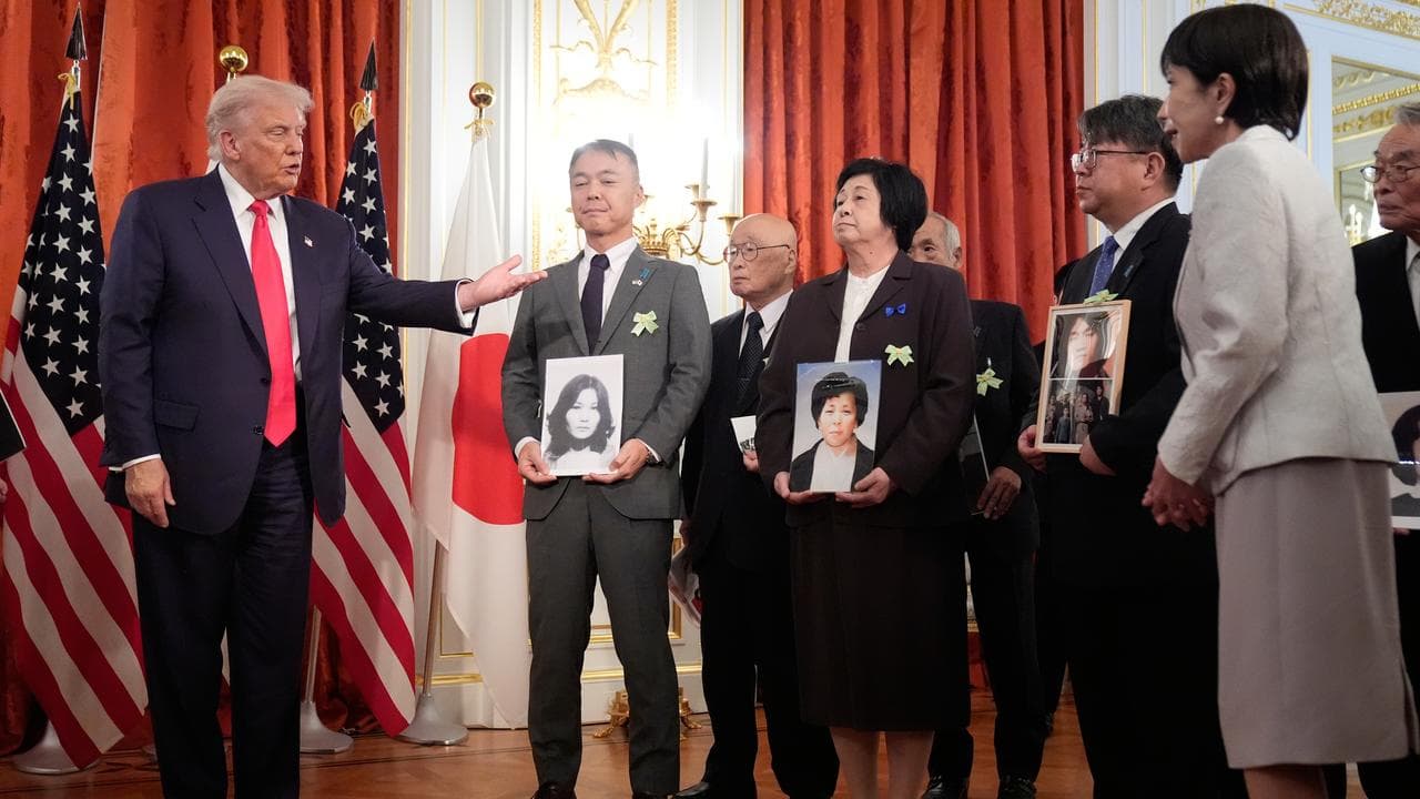 Donald Trump meets relatives of Japanese abductees by North Korea