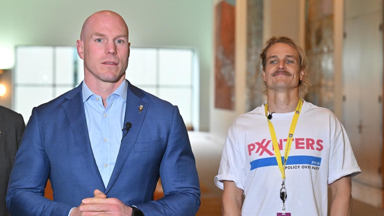 Senator David Pocock and podcaster Konrad Benjamin