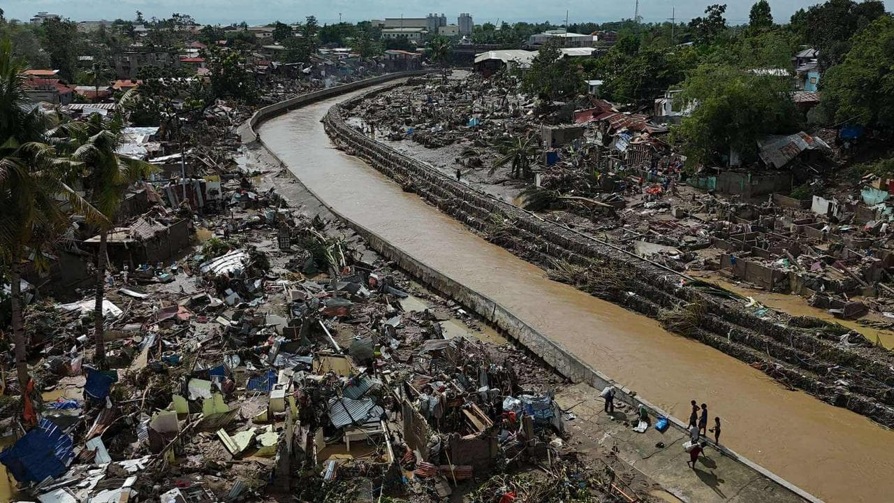 the Mananga River in Talisay City, Cebu