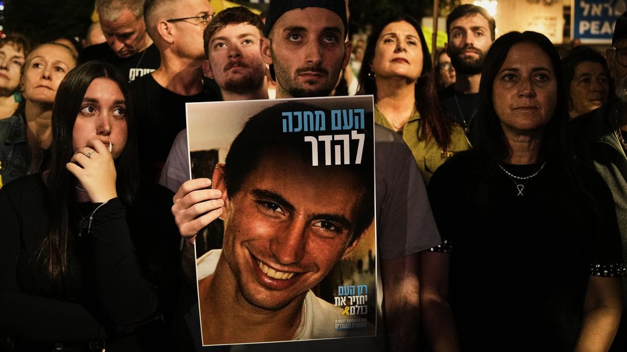 Poster of deceased Israeli soldier Hadar Goldin