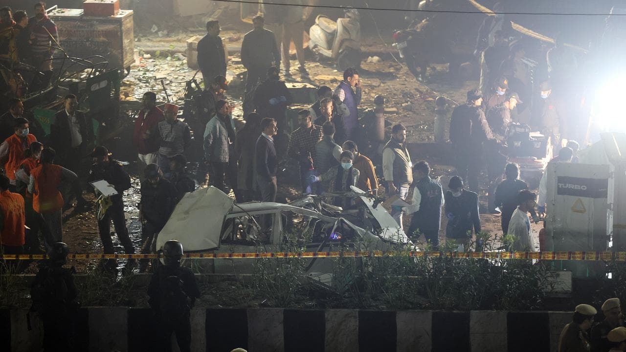 Indian police investigate Delhi blast