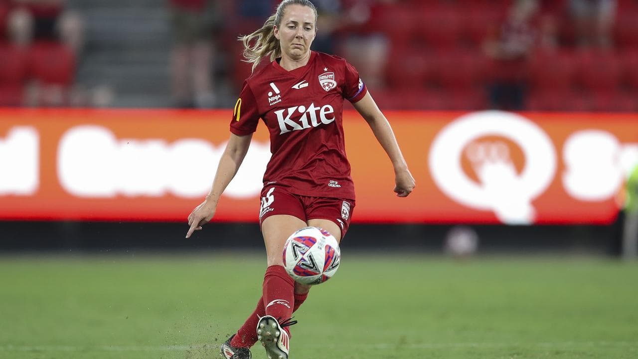 Adelaide's Dylan Holmes.