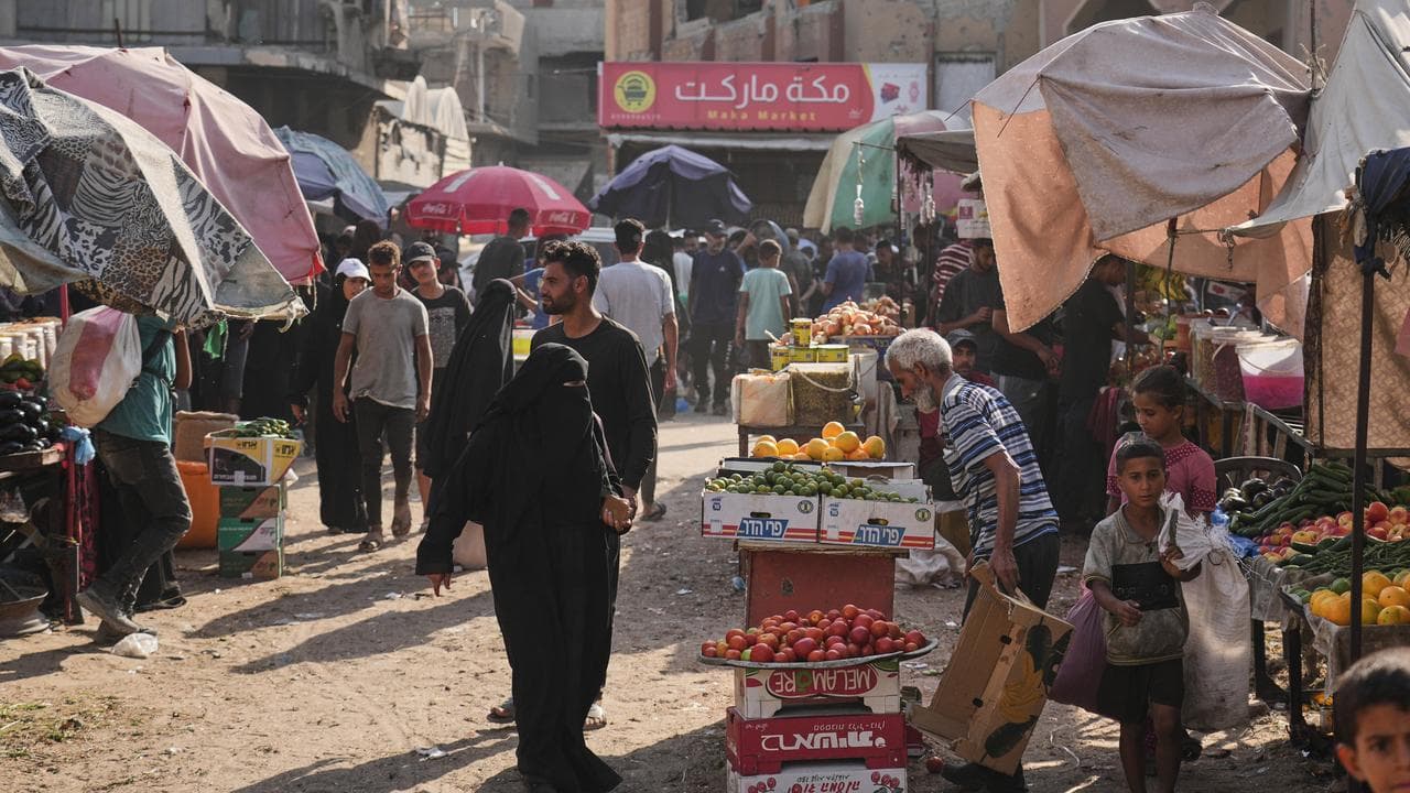 A market in Khan Younis