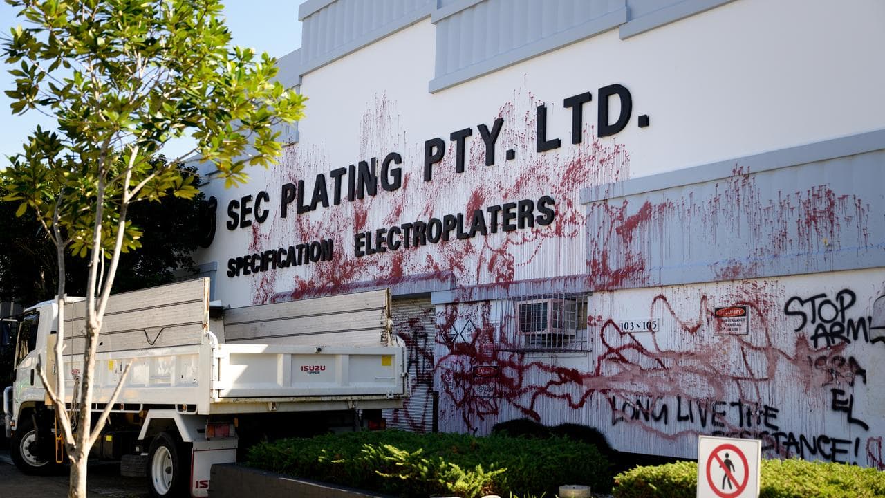 SEC Plating graffiti (file)