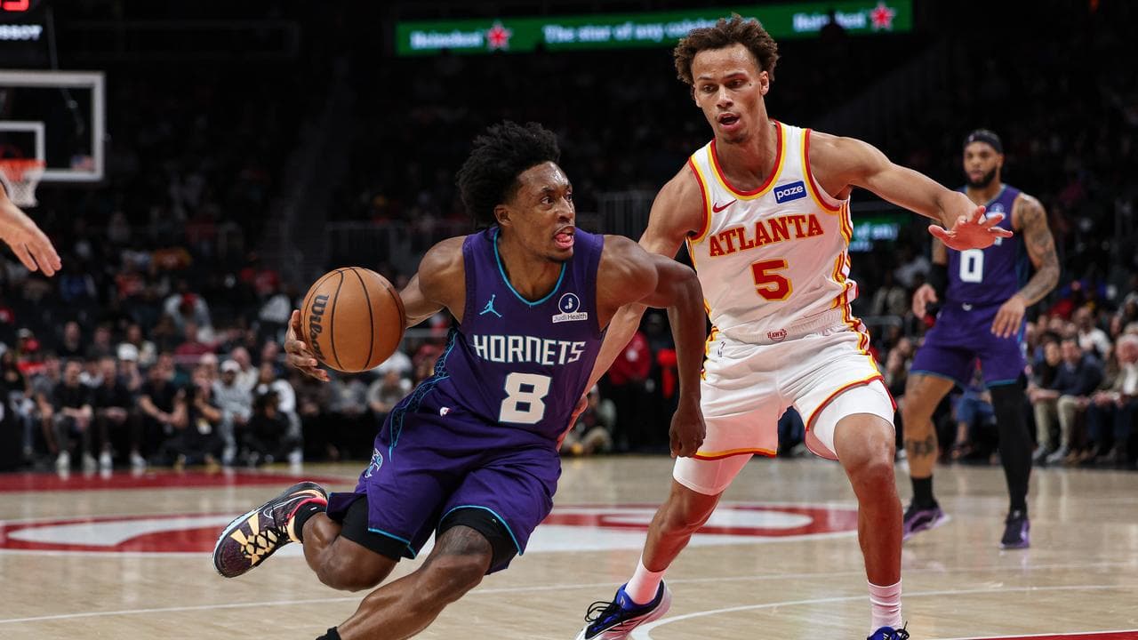 (L-R) Collin Sexton and Dyson Daniels.