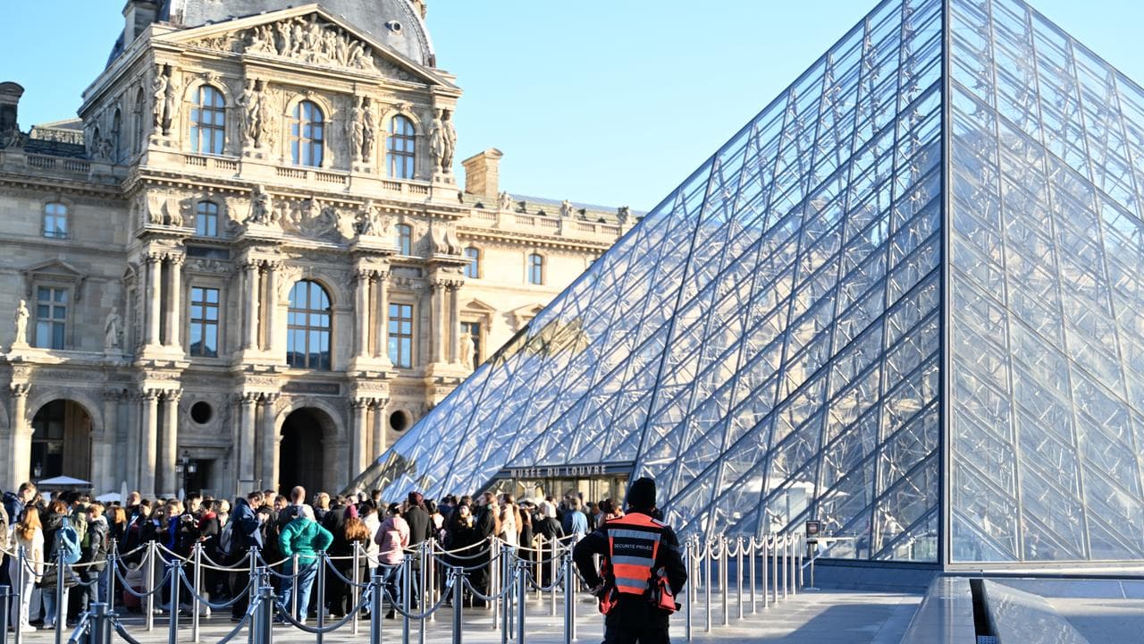 Louvre