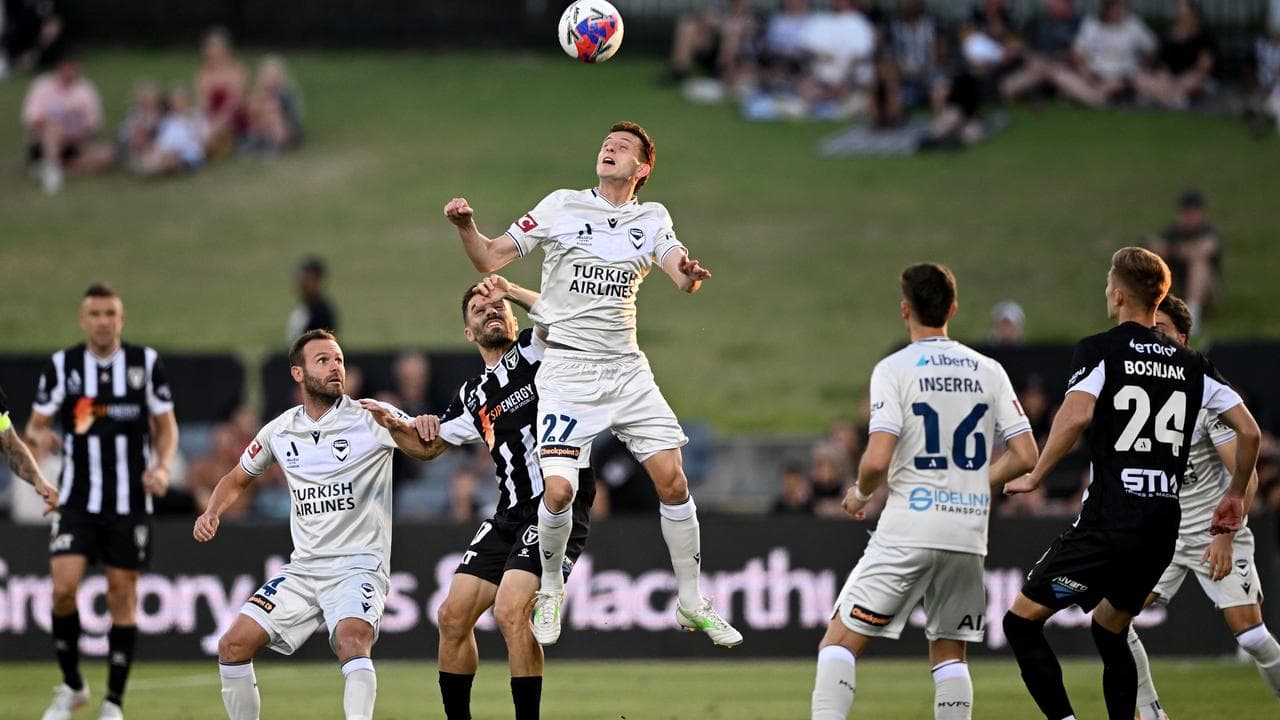 Melbourne Victory's Louis D'Arrigo