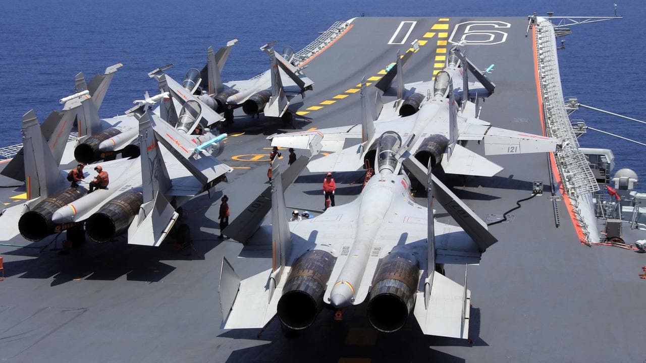 Chinese J-15 fighter jets