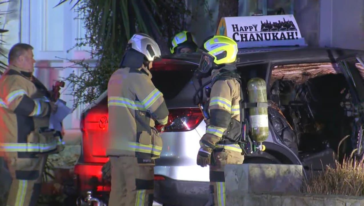 irefighters responding to a vehicle fire in St Kilda East