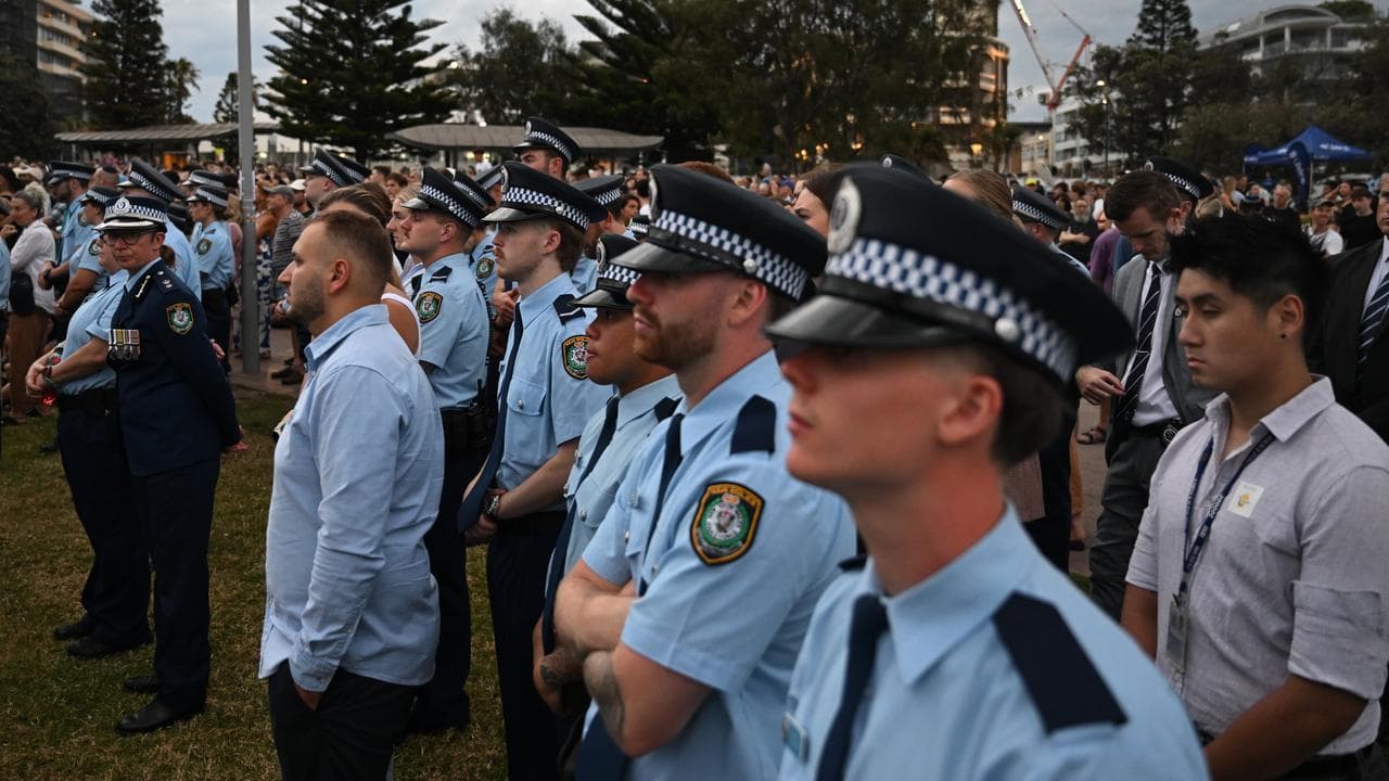 Police at Bondi (file)