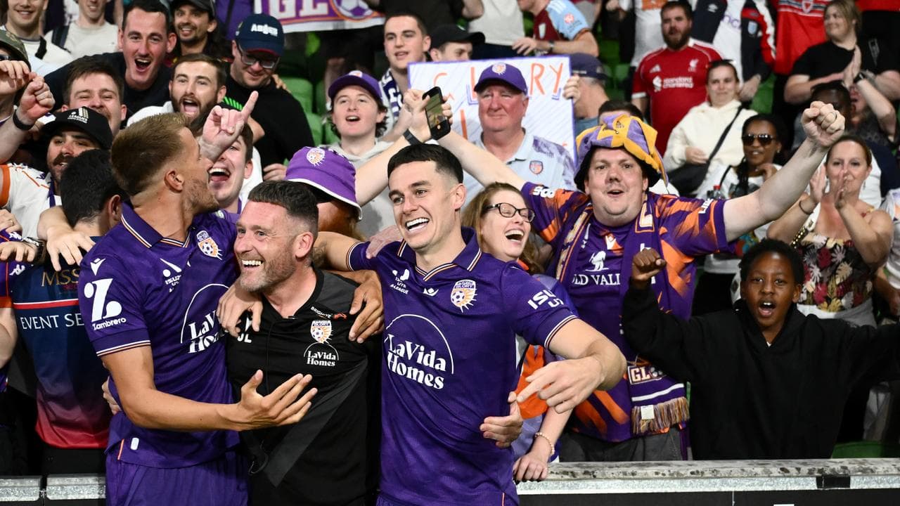 Perth Glory's Scott Wootton (l) and Tom Lawrence