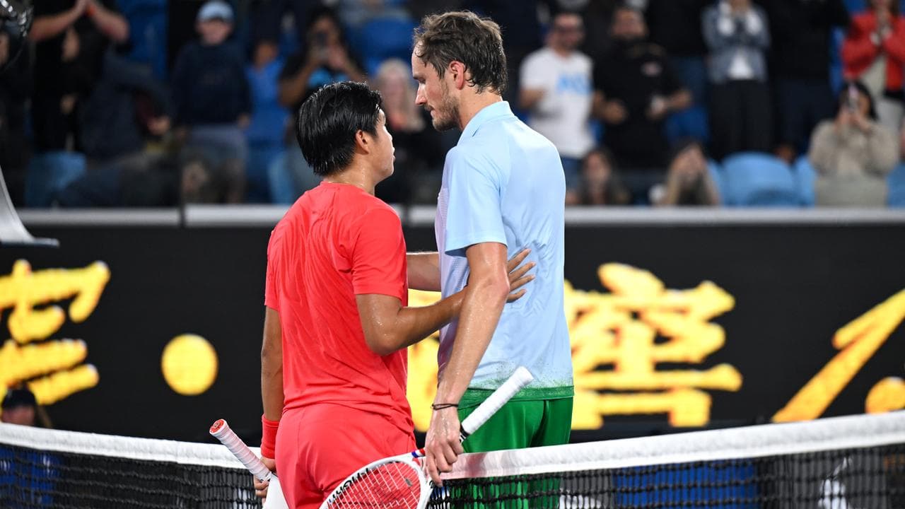 Learner Tien and Daniil Medvedev