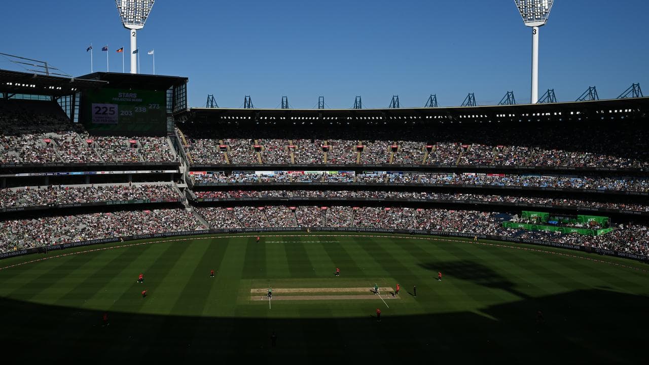BBL Melbourne derby between the Stars and Renegades at the MCG