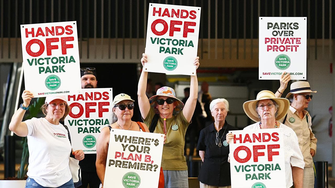 Save Victoria Park protesters