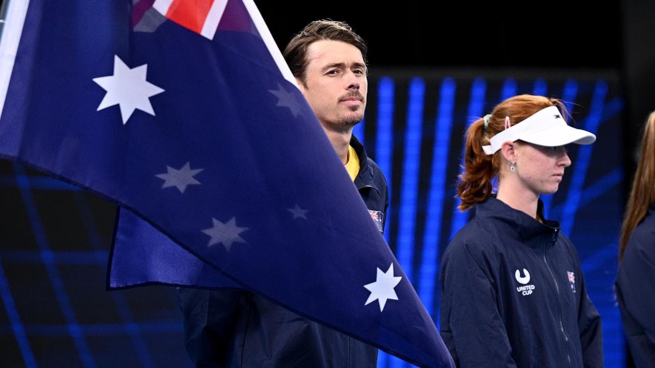 Alex de Minaur and Maya Joint flew the Australian flag.