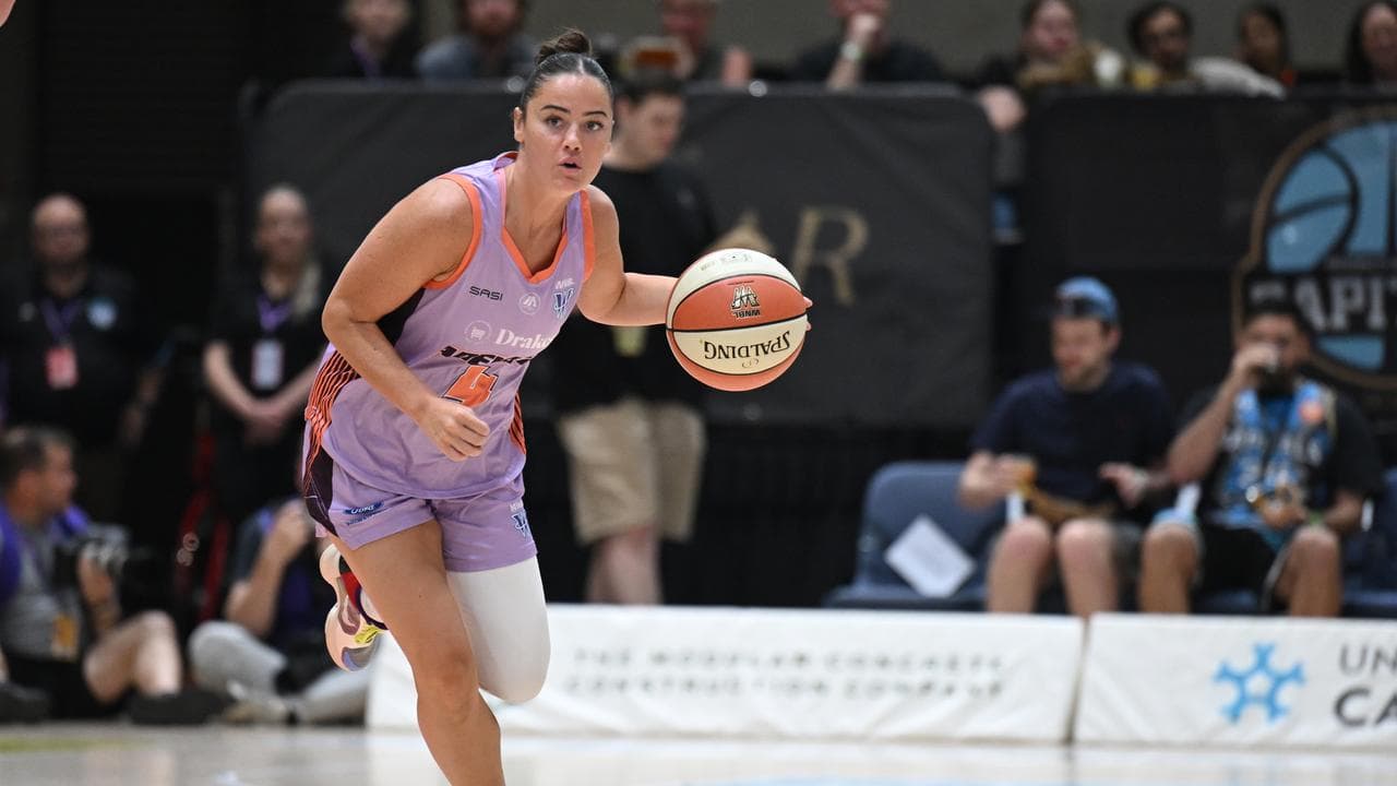 Dallas Loughridge of the Lightning.