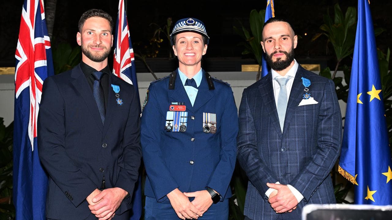 Amy Scott with other Bondi heroes