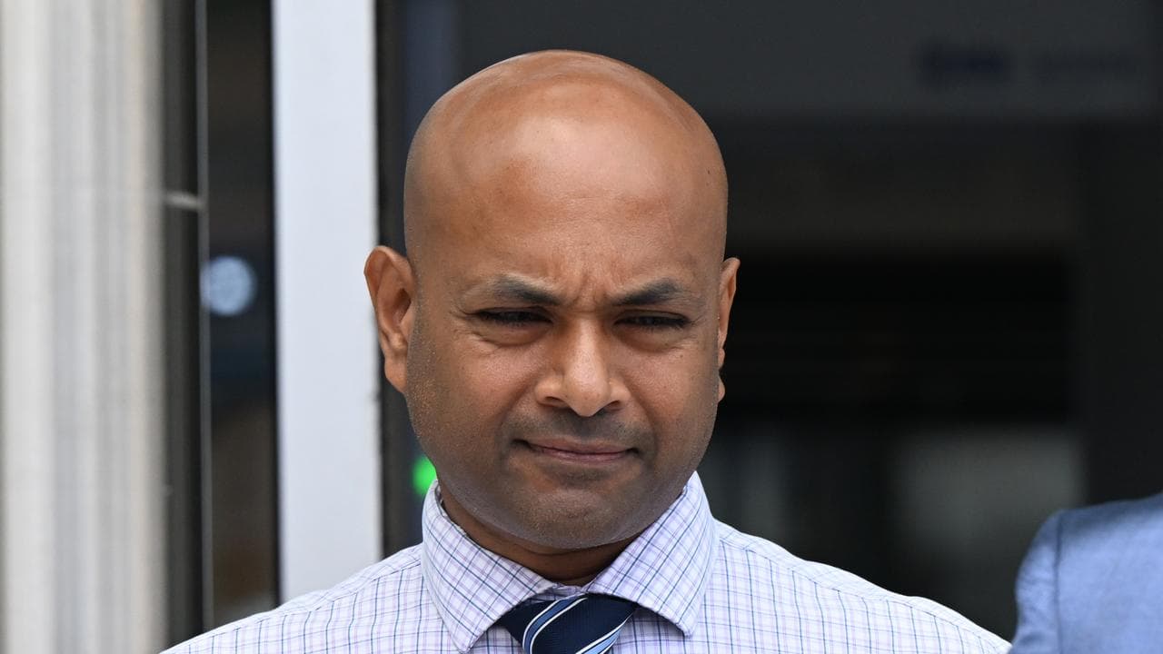 Spine surgeon Dihan Taranga Aponso