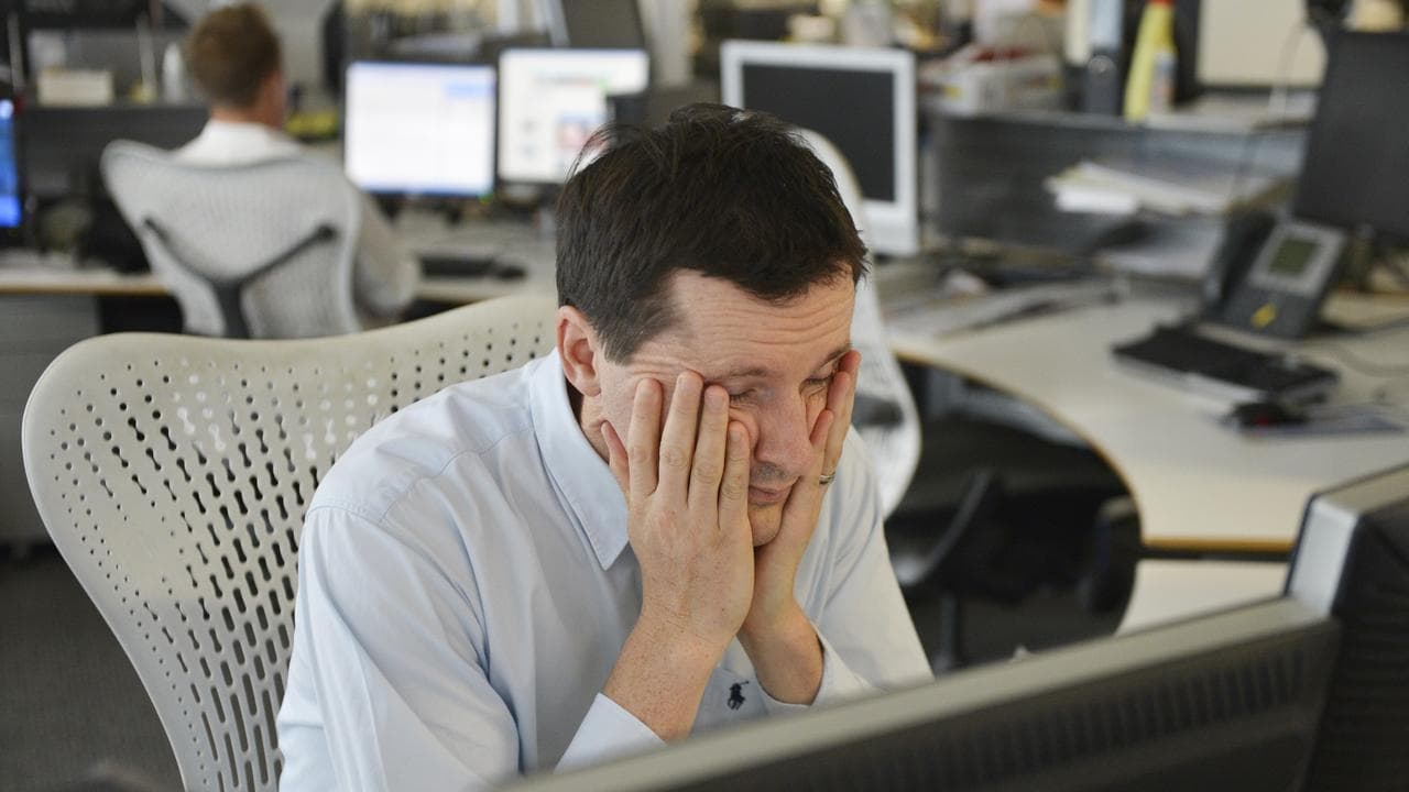 Office stress (file)