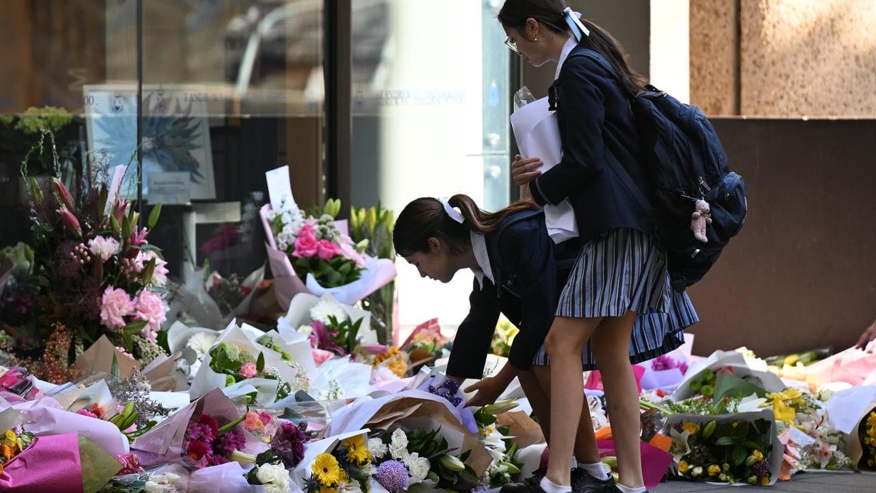 Students of St Andrew’s Cathedral School