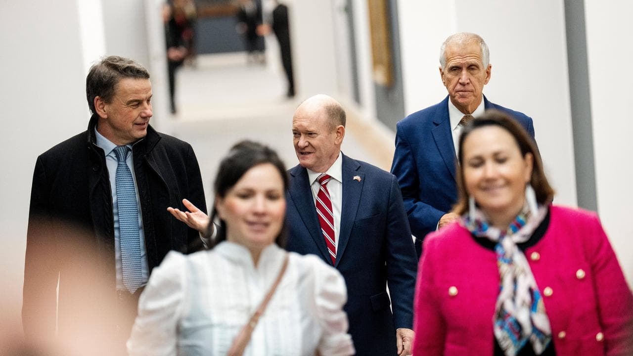 Senators Chris Coons and Thom Tillis