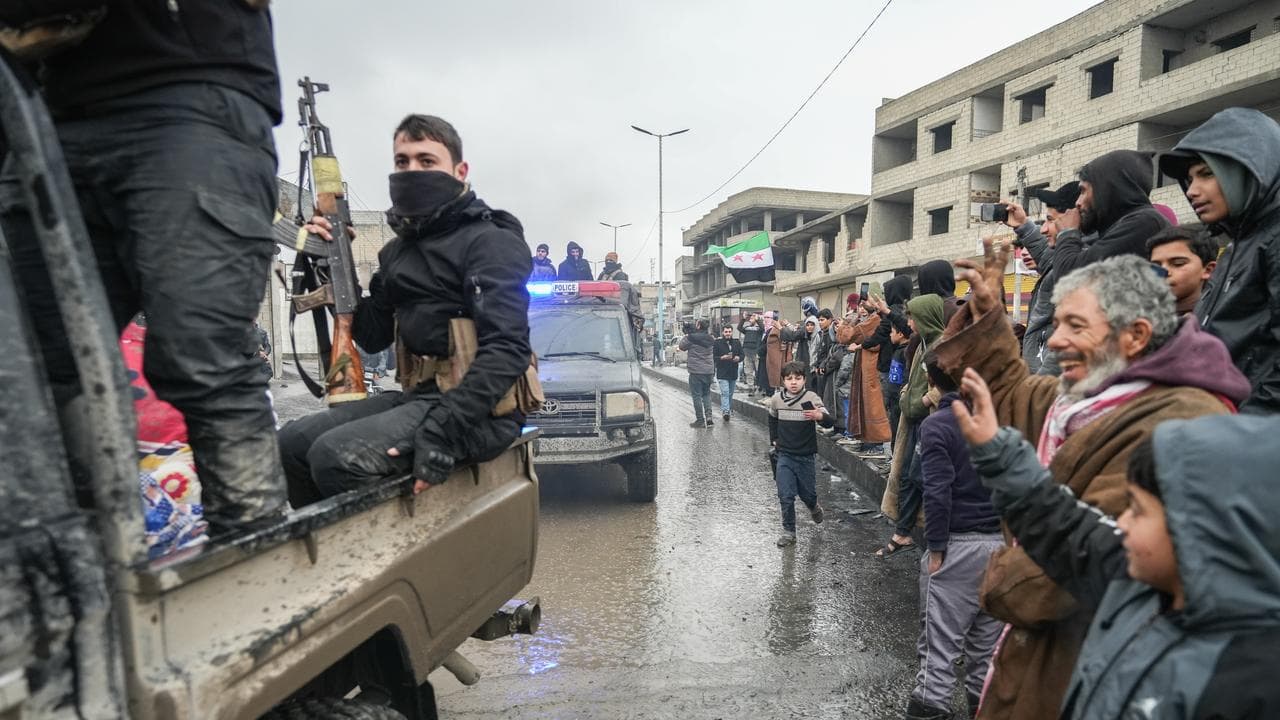 Syrian army entering Raqqa