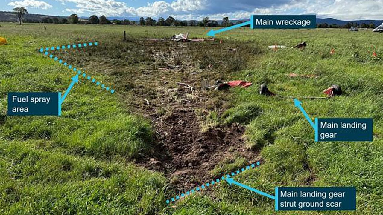 Wreckage of a plane crash