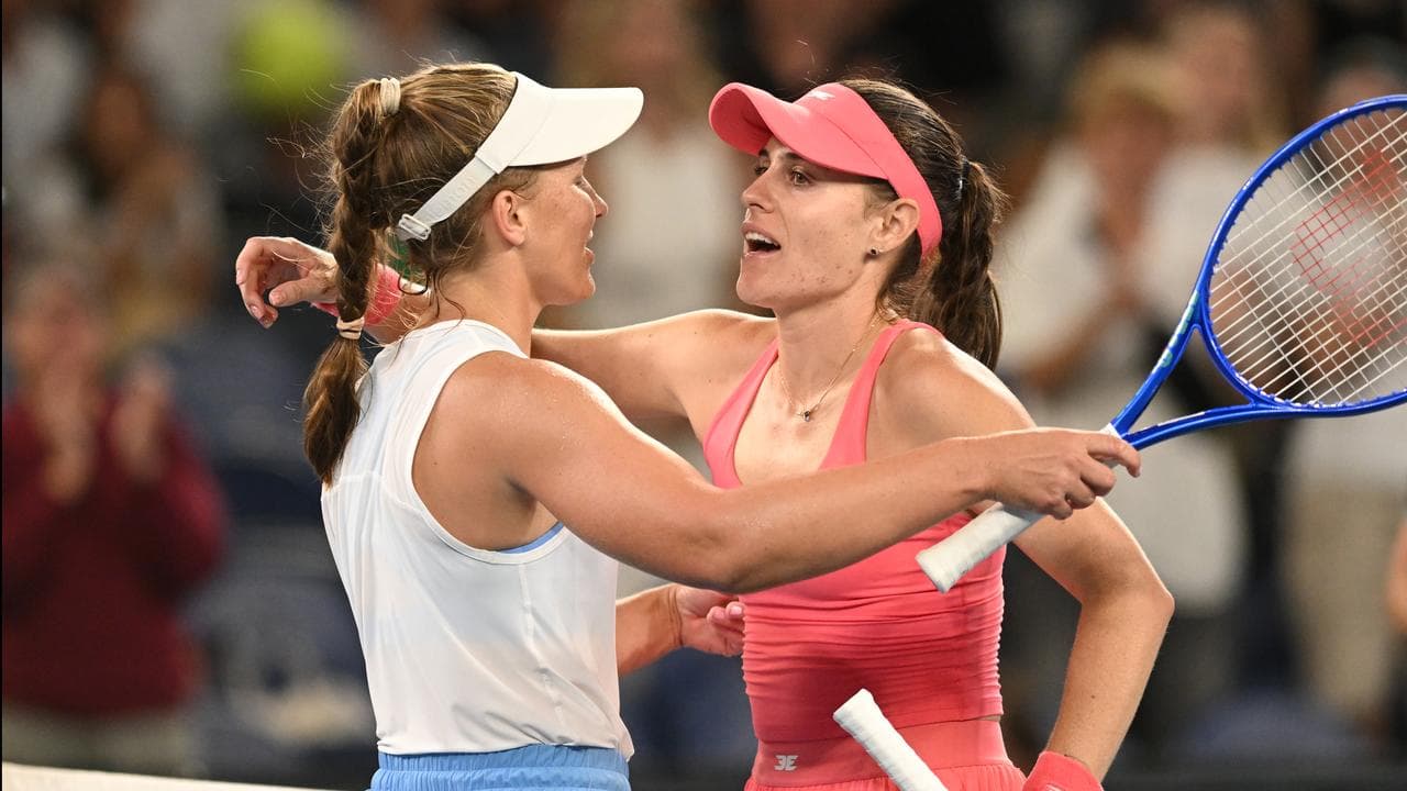 Maddison Inglis, Kimberly Birrell