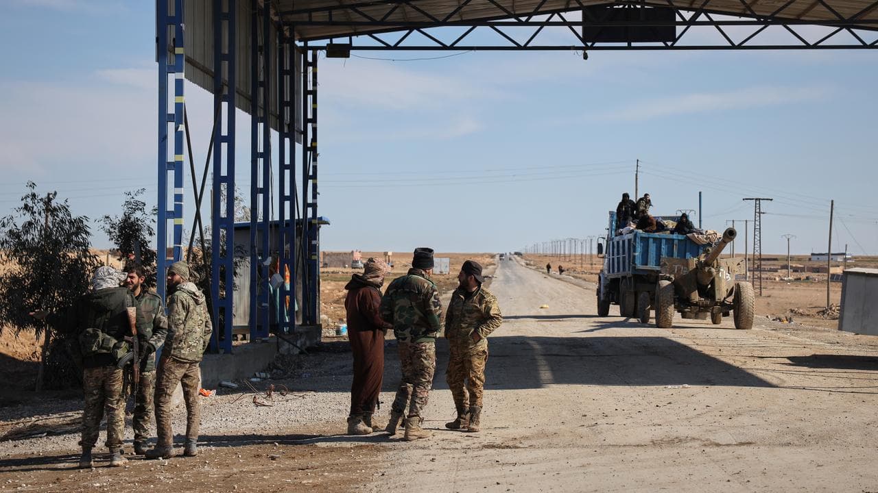 Syrian government troops