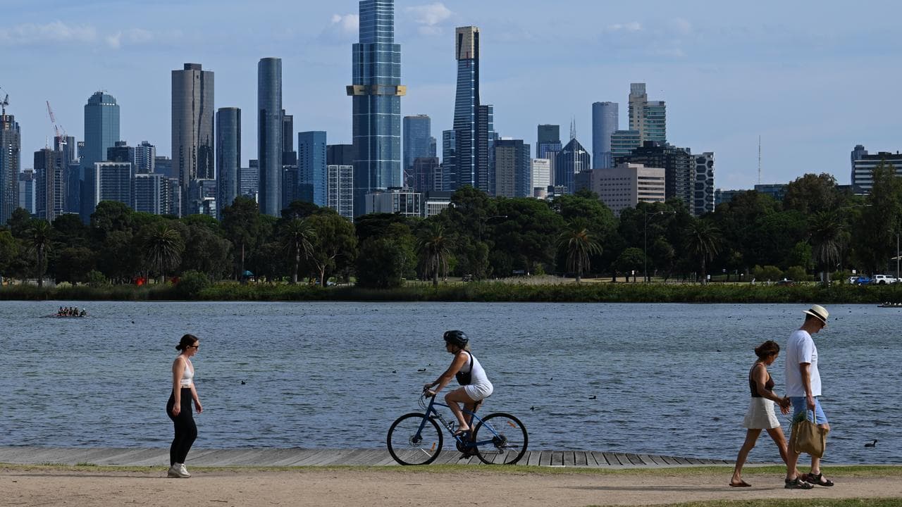 Hot weather melbourne