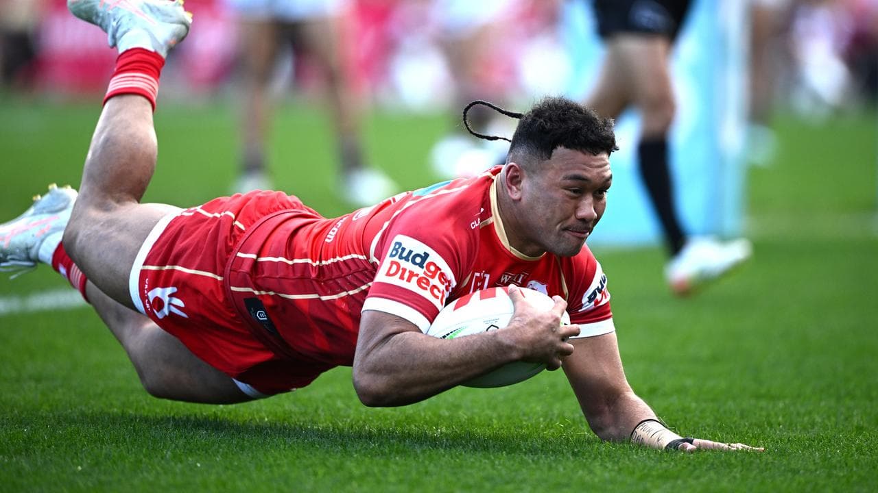 Dolphins powerhouse Kulikefu Finefeuiaki