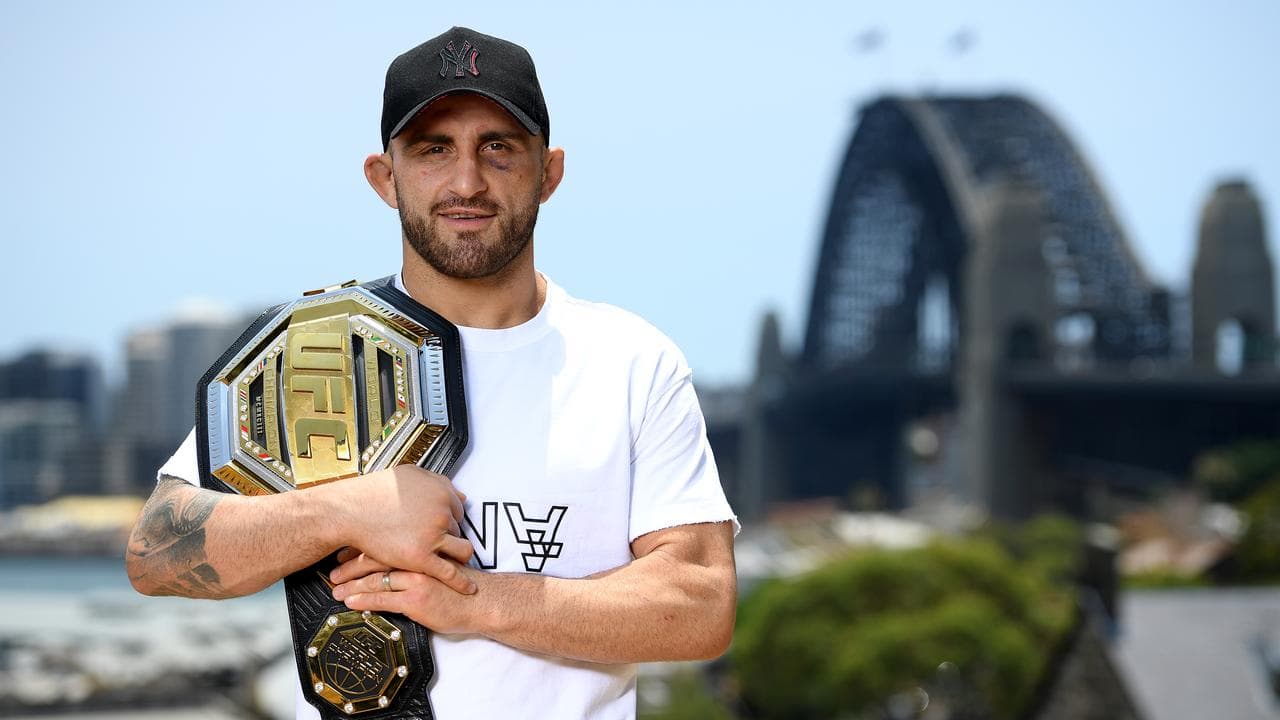 Alexander Volkanovski.