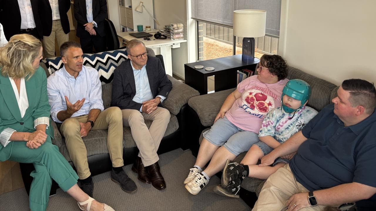 Clare O’Neil, Anthony Albanese, Peter Malinauskas and the Tramontanos