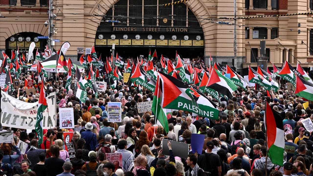 Melbourne protest against Israeli President Isaac Herzog’s visit