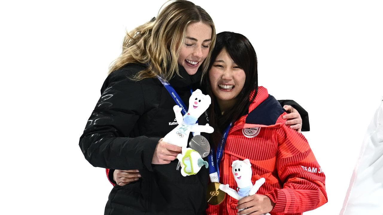 (L-R) Zoi Sadowski-Synnott and Kokomo Murase.