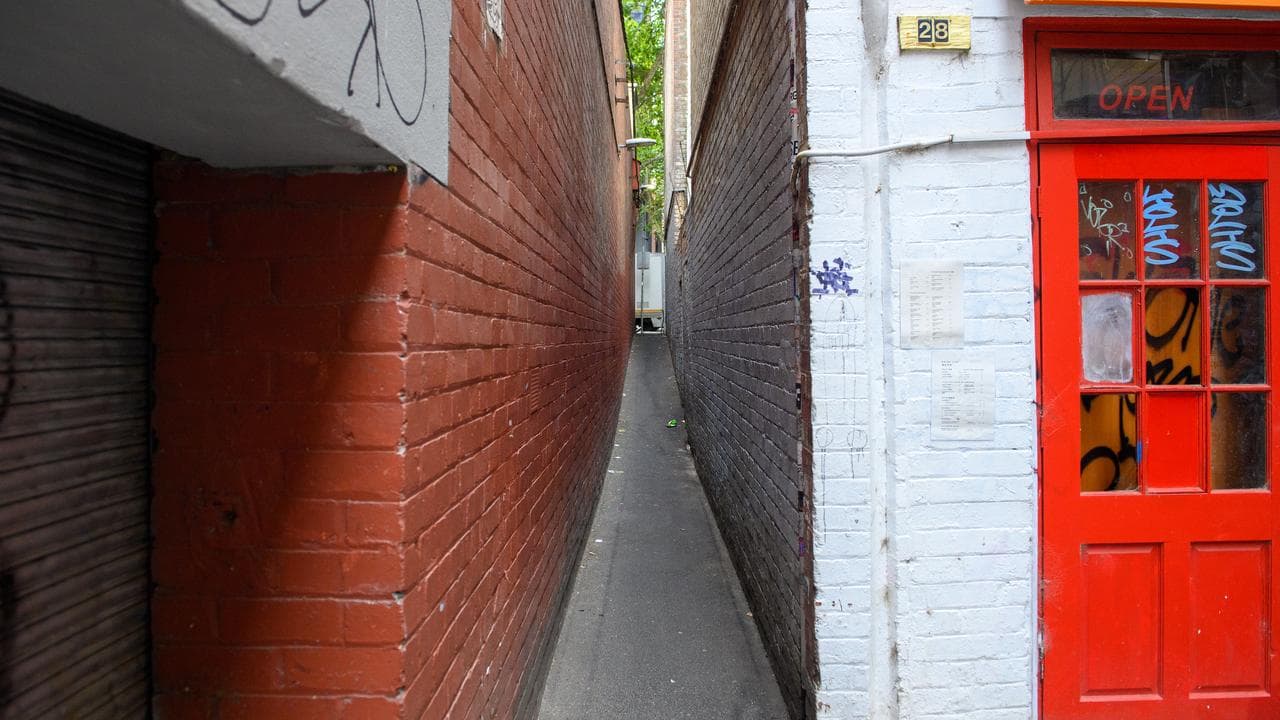Corrs Lane alleyway