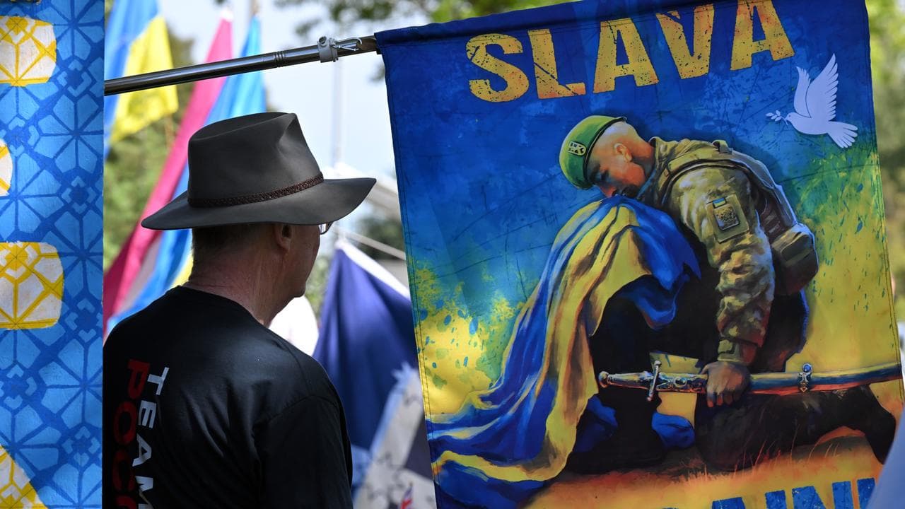 Pro-Ukraine protest outside Russia’s embassy in Canberra