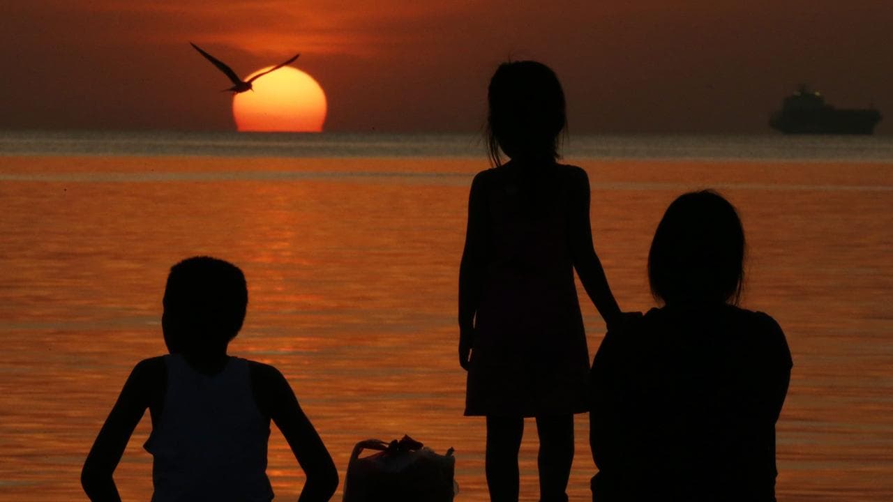 Children in Manila (file)