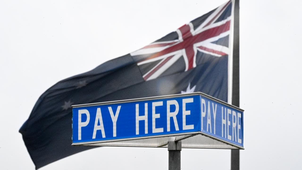 Australia credit demand