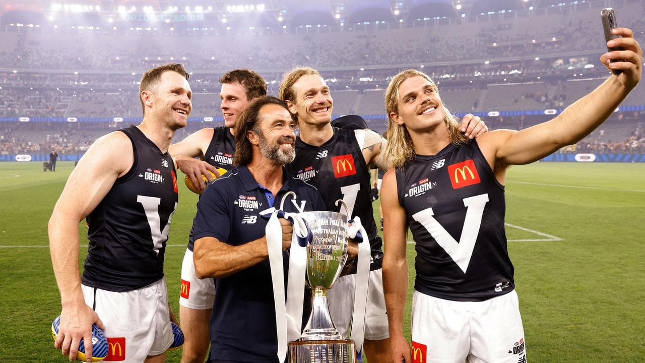 Victoria selfie shot