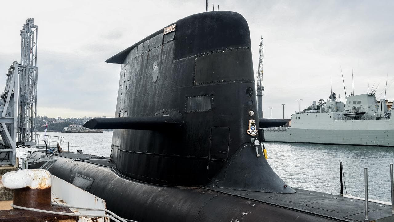 Collins  class submarines(file)