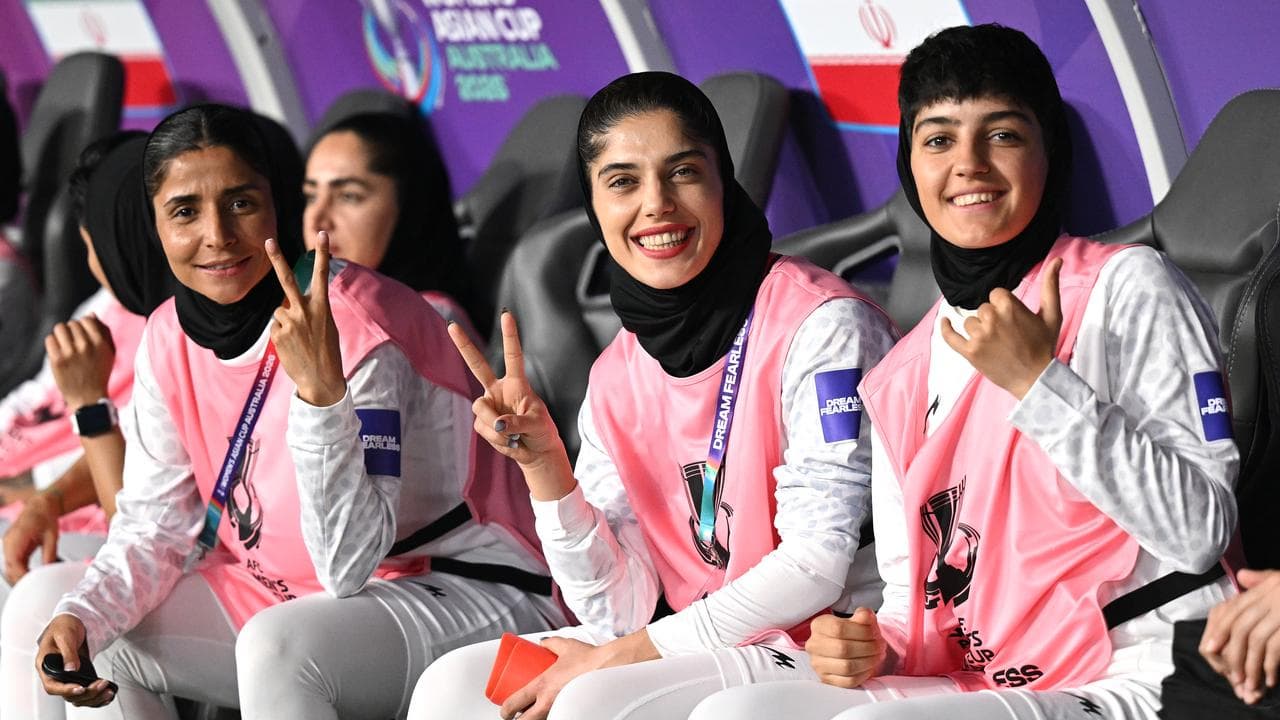 Iran bench.