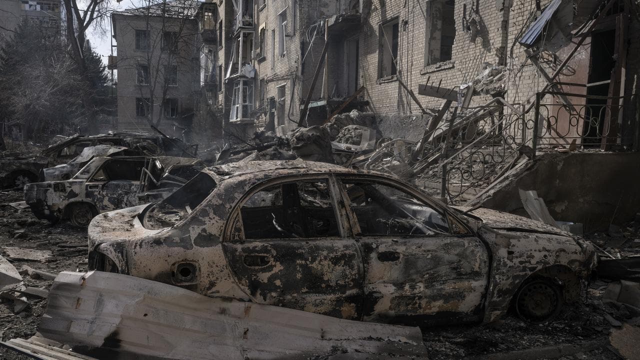 Five killed in Russian strikes in Donetsk