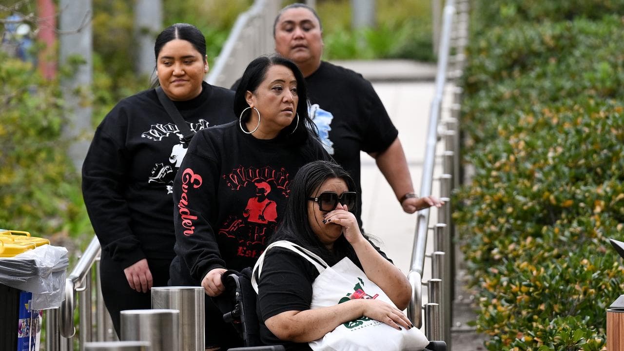 Family and friends of Evander Bronson Tuala (file)