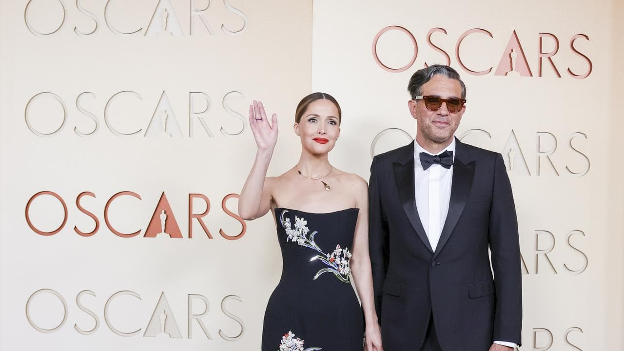 Rose Byrne and Bobby Cannavale