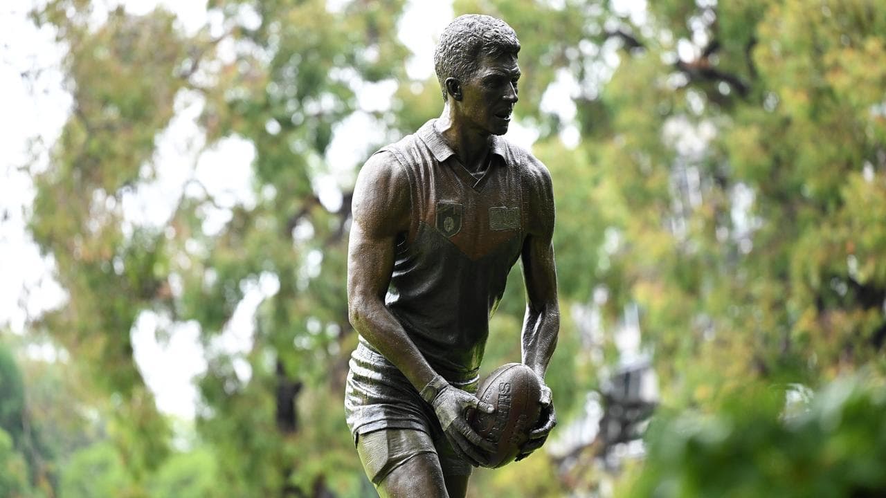 The Jim Stynes Statue