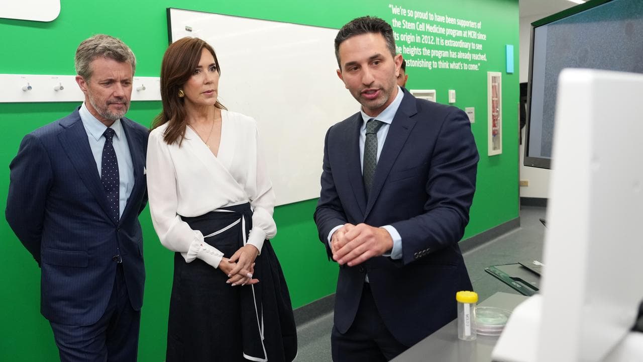 Royals visit Melbourne